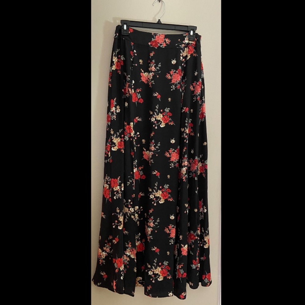 Soprano Free Spirit skirt ❤️